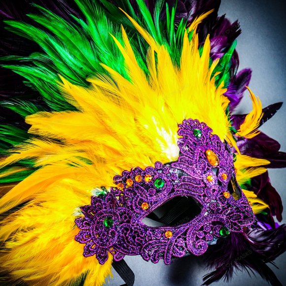Women Mardi Gras Carnival Masquerade Large Top Feather Party Eye Mask - Picture 6 of 7